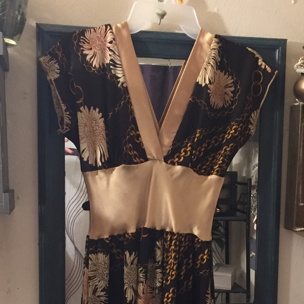 BROWN AND TAN GORGEOUS DRESS